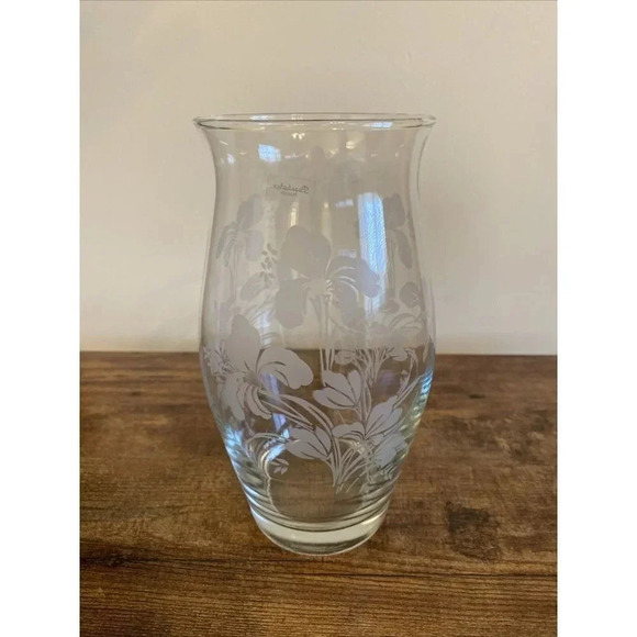 Pasabahce Made In Turkey Art Glass Clear Etched White Floral Vase 8”H 3.75”D - Picture 4 of 7